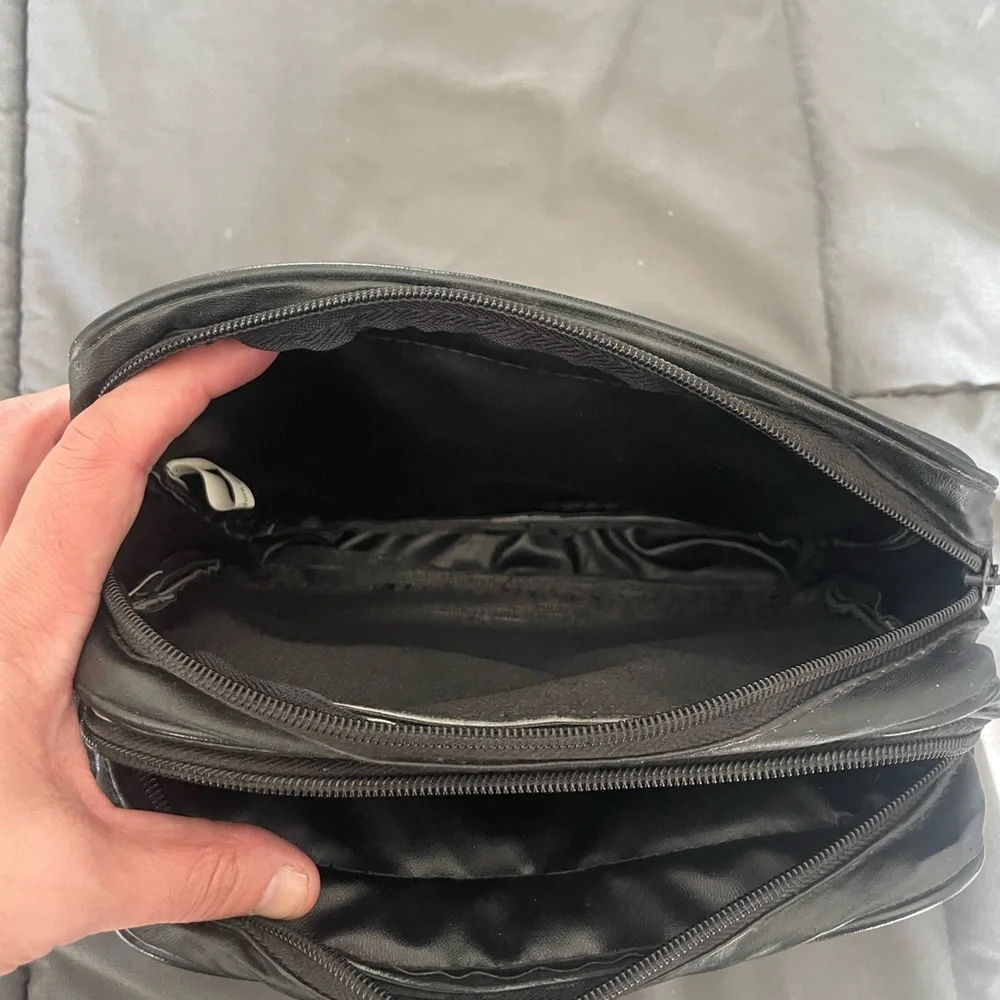 Mens leather small travel bag